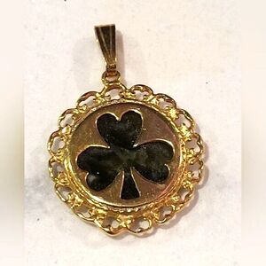 Goldtone Clover Pendant, Jade Center